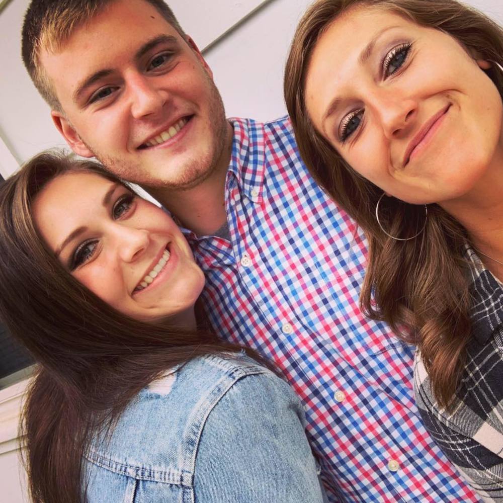 Meet your Posher, Carli